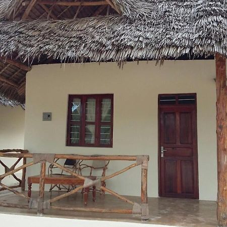 Emma Bay Beach House Michamvi Kae Ngoại thất bức ảnh